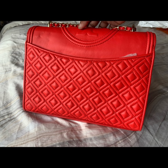 Tory Burch Fleming Convertible Shoulder Bag - Picture 5 of 6